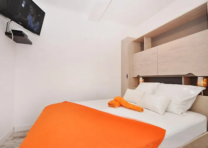 1160 Casa Concordia - Apivend Immo Ρόζες